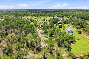 2885 41st Ave NE, Other City - In The State Of Florida, FL 34120 - Photo 38