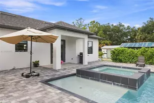 2885 41st Ave NE, Other City - In The State Of Florida, FL 34120 - Photo 26