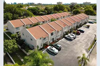 2050 NE 140th St #21, North Miami Beach, FL 33181 - Photo 2