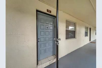 3070 NW 48th Ter #111, Lauderdale Lakes, FL 33313 - Photo 2