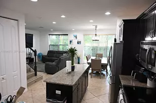7722 SW 52nd Pl, Davie, FL 33328 - Photo 6