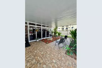2825 E 4th Ave, Hialeah, FL 33013 - Photo 2