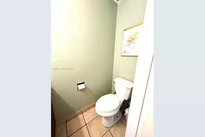 2825 E 4th Ave, Hialeah, FL 33013 - Photo 22