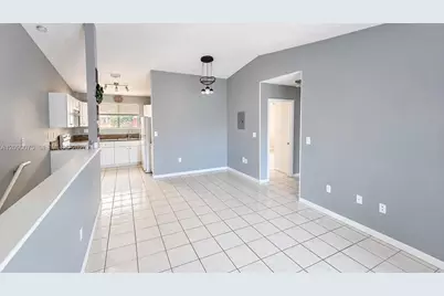 5800 W 18th Ln #205, Hialeah, FL 33012 - Photo 1