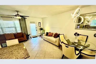 116 E Westbury E #116, Deerfield Beach, FL 33442 - Photo 10