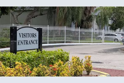 211 SW 113th Way #211, Pembroke Pines, FL 33025 - Photo 48