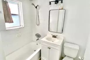 1555 Pennsylvania Ave, Miami Beach, FL 33139 - Photo 8