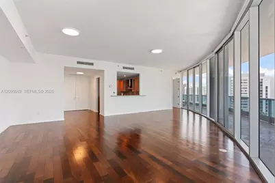 5959 Collins Ave #1101, Miami Beach, FL 33140 - Photo 4