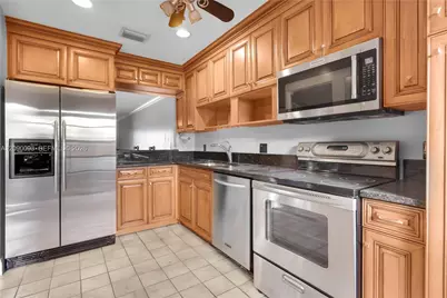 1440 NW 97th Ter #282, Pembroke Pines, FL 33024 - Photo 6