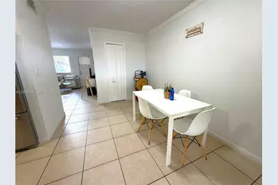 17302 NW 74th Ave #101, Hialeah, FL 33015 - Photo 10