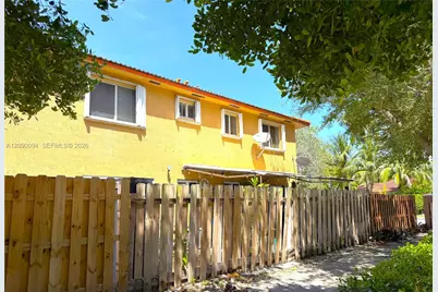 17302 NW 74th Ave #101, Hialeah, FL 33015 - Photo 24