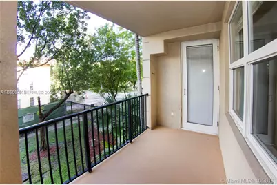 17125 N Bay Rd #3213, Sunny Isles Beach, FL 33160 - Photo 32