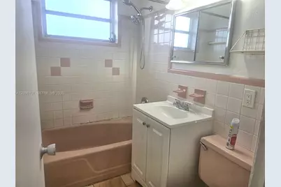 84 NW 75th Ave #1, Miami, FL 33126 - Photo 14