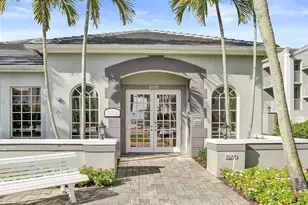 655 SW 111th Way, Pembroke Pines, FL 33025 - Photo 1