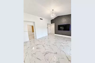 17 Columbia Ct, Deerfield Beach, FL 33442 - Photo 10