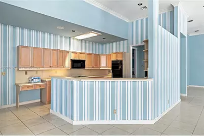173 Orange Tree Dr, Atlantis, FL 33462 - Photo 20