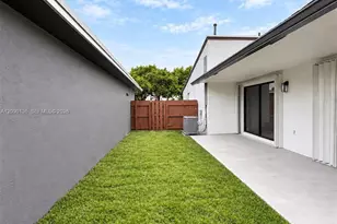 20924 Grouper Dr, Cutler Bay, FL 33189 - Photo 22