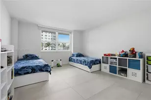 1155 Brickell Bay Dr, Miami, FL 33131 - Photo 12