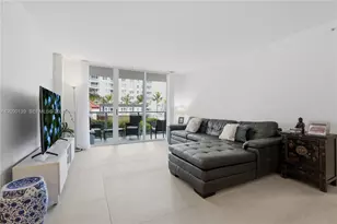 1155 Brickell Bay Dr, Miami, FL 33131 - Photo 8