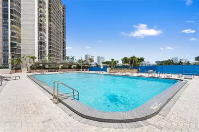 20379 W Country Club Dr #332, Aventura, FL 33180 - Photo 20