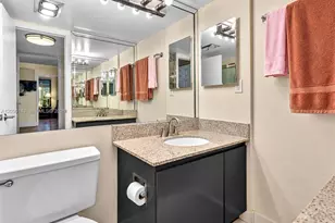 20379 W Country Club Dr, Aventura, FL 33180 - Photo 24