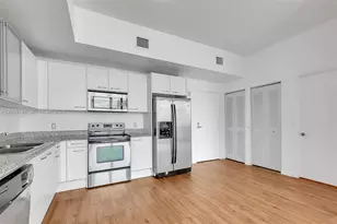 1350 NW 8th Ct, Miami, FL 33136 - Photo 6