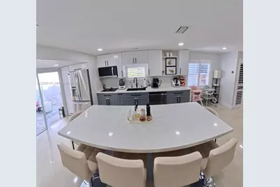 228 NW 58th Ct, Miami, FL 33126 - Photo 10