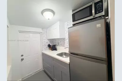 228 NW 58th Ct, Miami, FL 33126 - Photo 30