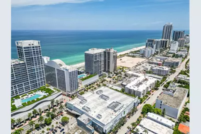 6801 Collins Ave #LPH12 (Door LPH01), Miami Beach, FL 33141 - Photo 34