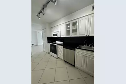 6770 Indian Creek Dr #7S, Miami Beach, FL 33141 - Photo 2