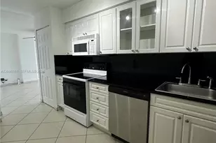 6770 Indian Creek Dr, Miami Beach, FL 33141 - Photo 2