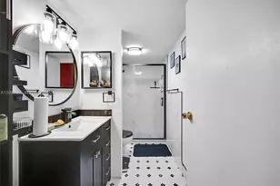 1402 NW 80th Ave, Margate, FL 33063 - Photo 4