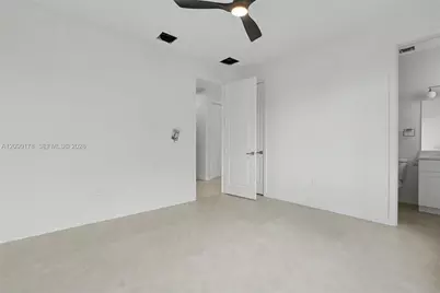 2960 NW 24th Ave, Oakland Park, FL 33311 - Photo 30