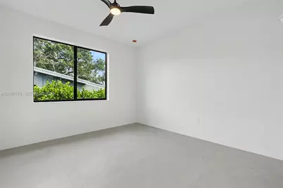 2960 NW 24th Ave, Oakland Park, FL 33311 - Photo 28