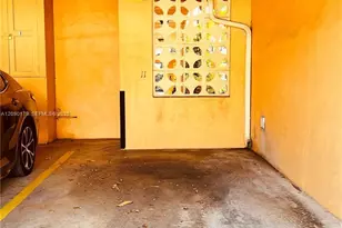 1733 Mayo St, Hollywood, FL 33020 - Photo 18