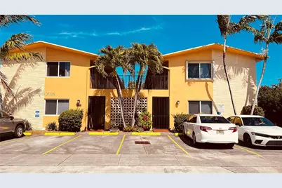 1733 Mayo St #11, Hollywood, FL 33020 - Photo 2
