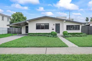 21201 NE 25th Ct, Aventura, FL 33180 - Photo 2