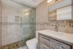 8075 NW 7th St, Miami, FL 33126 - Photo 4