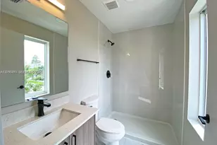 25731 SW 144th Ave, Homestead, FL 33032 - Photo 4