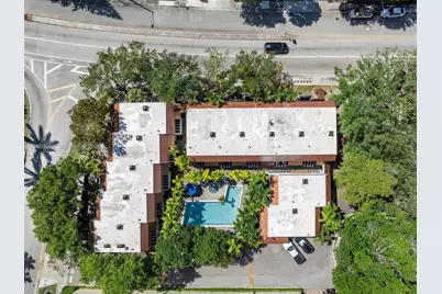 515 NE 38th St #10, Miami, FL 33137 - Photo 32