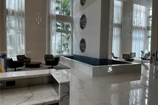 41 SE 5th St, Miami, FL 33131 - Photo 34
