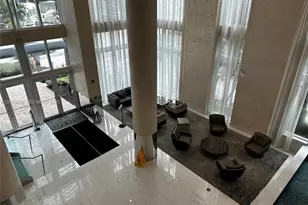 41 SE 5th St, Miami, FL 33131 - Photo 36