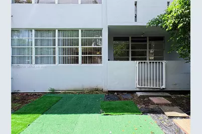 2175 NE 170th St #104, North Miami Beach, FL 33162 - Photo 18
