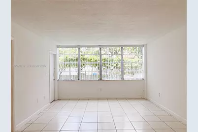 2175 NE 170th St #104, North Miami Beach, FL 33162 - Photo 10