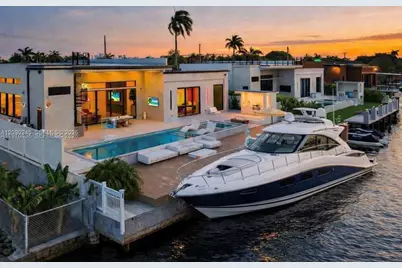 2225 NE 19th St, Fort Lauderdale, FL 33305 - Photo 1