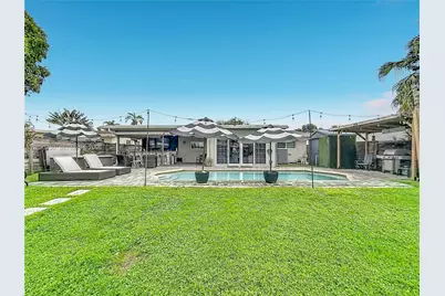 1150 NW 86th Ter, Pembroke Pines, FL 33024 - Photo 48