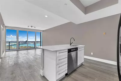 888 Biscayne Blvd #1710, Miami, FL 33132 - Photo 1