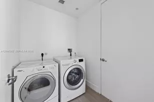 1100 Biscayne Blvd, Miami, FL 33132 - Photo 32