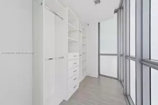 1100 Biscayne Blvd, Miami, FL 33132 - Photo 22