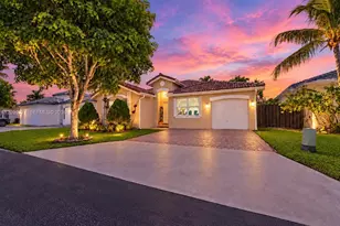 16256 SW 81st St, Miami, FL 33193 - Photo 1